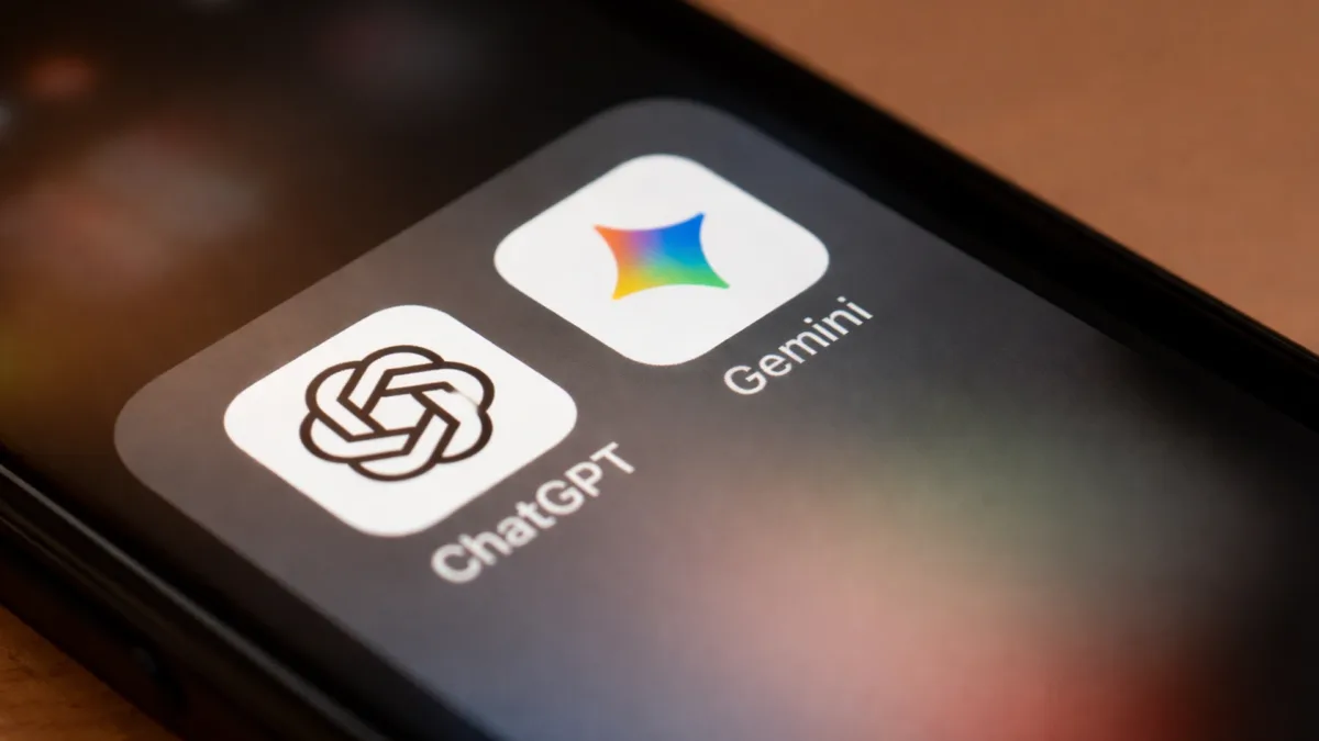 Aplikacje sztucznej inteligencji na smartfonie – ChatGPT i Google Gemini.